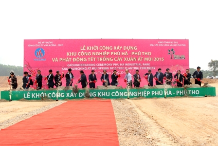 Construction of 350-hectare IZ kicked off in Phu Tho
